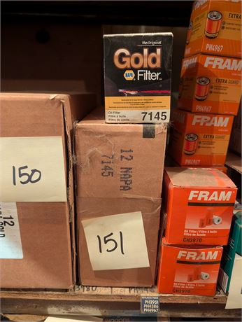 Lot 150 - NAPA Gold Oil Filters