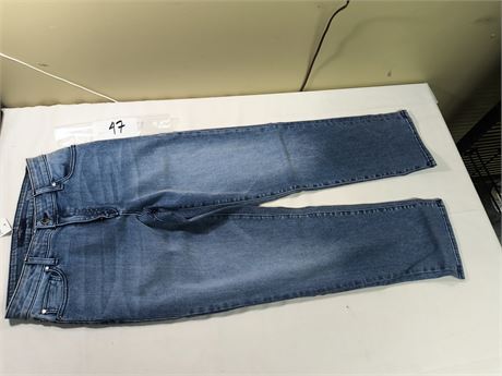 Lot 47 - Fidelity Denim Brook High Full Taper, Size 25