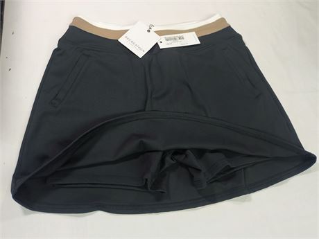 Lot 4 - Recreation Wendy Skort, Size Medium