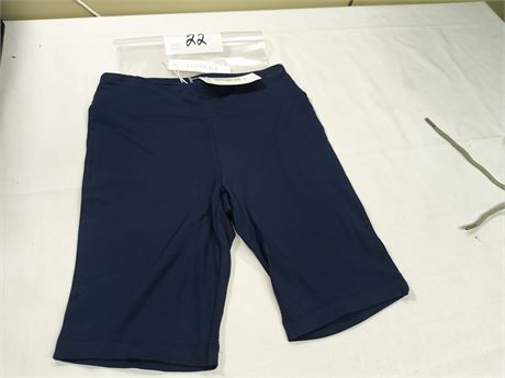 Lot 22 - Terrera Essential Shorts, Size Extra-Small