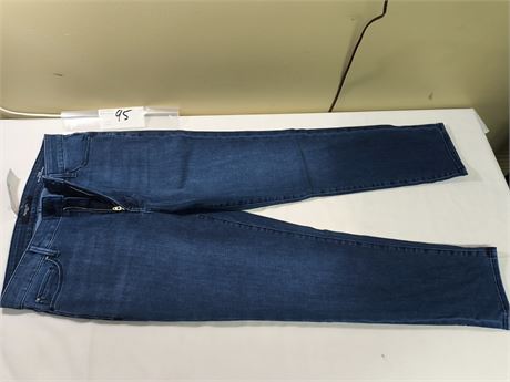 Lot 95 - Fidelity Denim Cher High Rise Slim Straight, Size 29