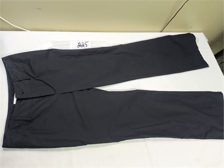 Lot 225 - Margaret M Pant, Size 2