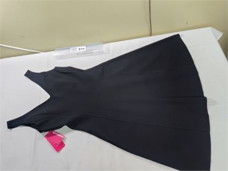 Lot 356 - Commando V-Neck Founder Dress, Size S