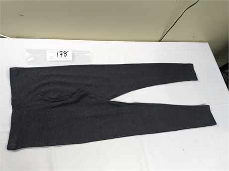 Lot 178 - Terrera Suri Full Length Legging, Size Extra-Small