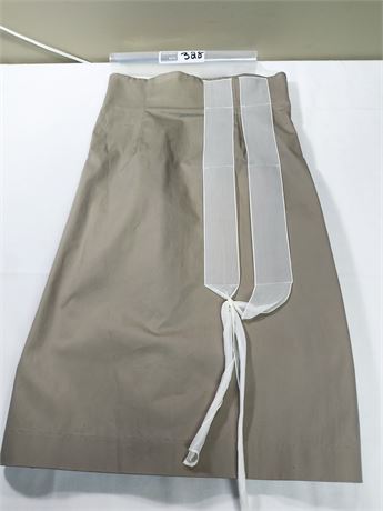 Lot 328 - Lara Presber Skirt, Size 6