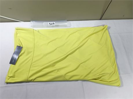 Lot 307 - Side Swept Skirt, Size M