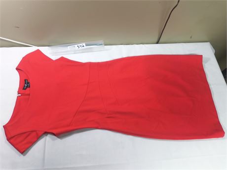 Lot 342 - Nora Gardner Verana Ponte Cap Sleeve, Size 0