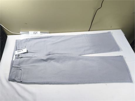 Lot 101 - Fidelity Denim Hyacinth High Wide Crop, Size 29