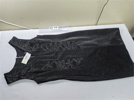 Lot 358 - Georgina Dress Metalic Dout, Size 14