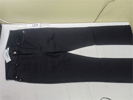 Lot 123 - Fidelity Denim Lily High Rise Skinny Bootcut, Size 32