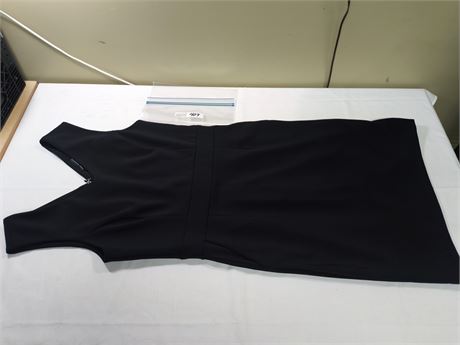 Lot 403 - Nora Gardner Alyssa Dress, Size 10