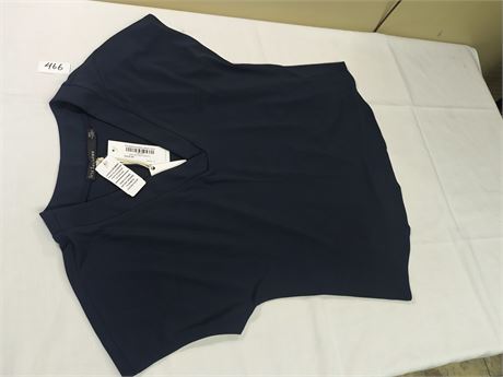 Lot 466 - Iris Setlakwe Basic V-Neck Tshirt, Size L