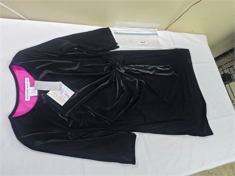 Lot 424 - Gretchen Scott Cinch & Tie Dress, Size M