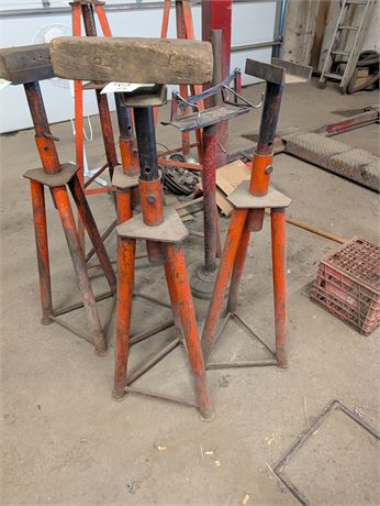 Lot 451- Jack Stands