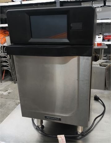 Lot 1 - Xpress Chef High-Speed Combination Oven