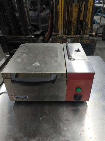 Lot 42 - Omcan Countertop Steamer