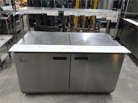Lot 45 - 60" 2 Door Refrigerated Sandwich Prep Table