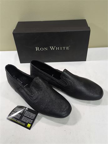 Lot 479 - Ron White Heaton