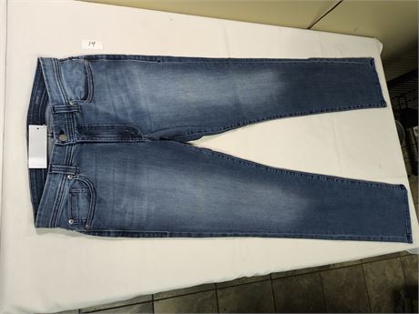 Lot 14 - Fidelity Mens Denim