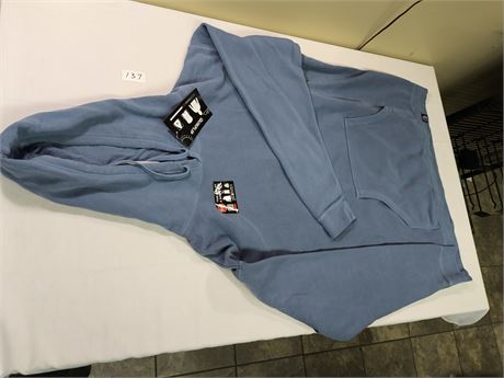 Lot 137 - Quick Flip Hoodie
