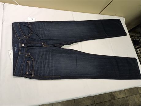 Lot 8 - Fidelity Mens Denim
