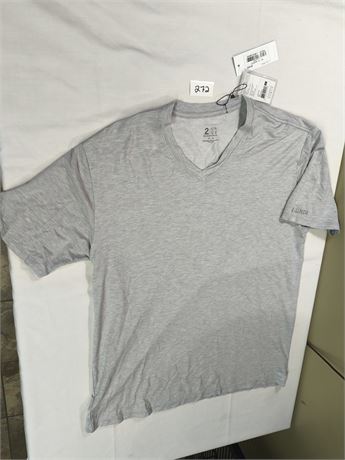 Lot 272 - 2Under Luxe Vneck Tee