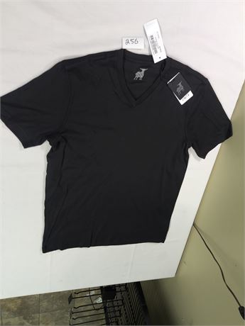 Lot 256 - Raffi Vneck Tshirts