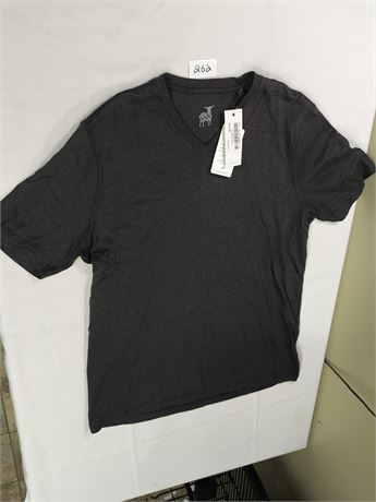 Lot 262 - Raffi Vneck Tshirts