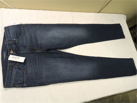 Lot 30 - Fidelity Mens Denim