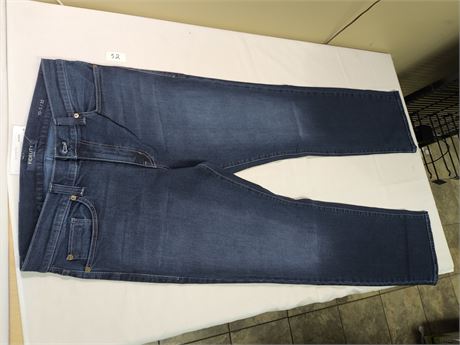 Lot 52 - Fidelity Mens Denim