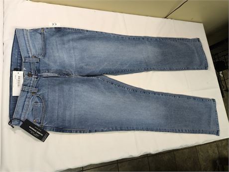 Lot 27 - Fidelity Mens Denim