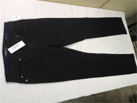 Lot 12 - Fidelity Mens Denim