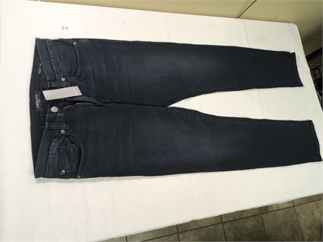 Lot 39 - Fidelity Mens Denim