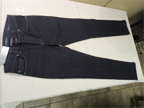 Lot 13 - Fidelity Mens Denim