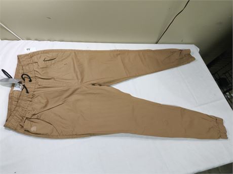 Lot 98 - Kuwalla Jogger