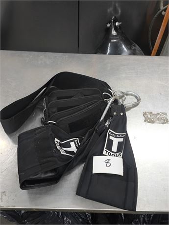 Lot 8 - Various Gym Equipment