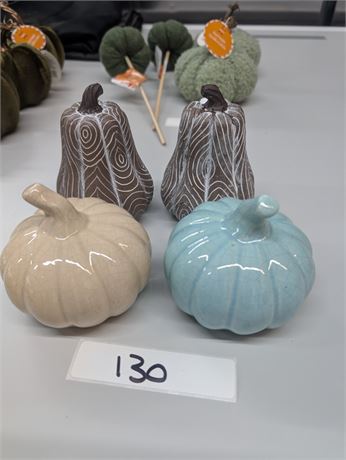 Lot 130 - Pumpkin Decor