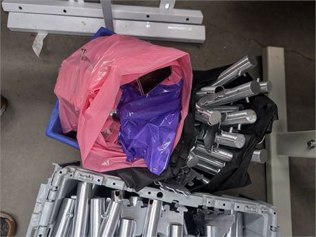 Lot 157 - Product Display Hooks