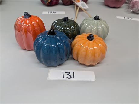 Lot 131 - Pumpkin Decor