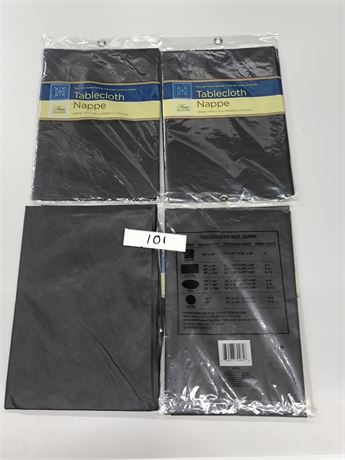 Lot 101 - Tablecloth