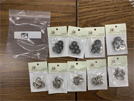 Lot 154 - D-rings and Bobbins