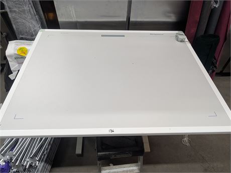 Lot 136 - Digitizer Richpeace