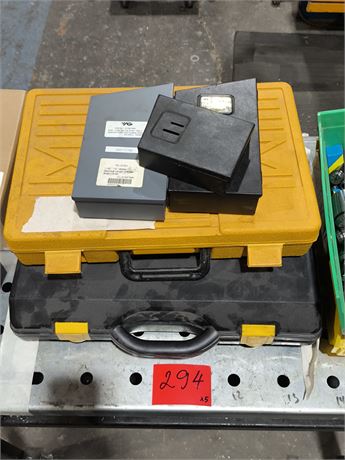 Lot 294 - Lathe Accessories