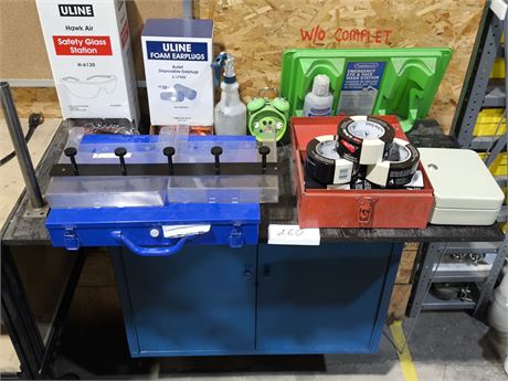 Lot 260 - Safety and Organizational Products