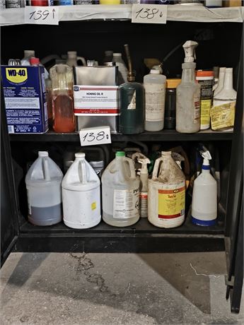 Lot 138 - Various cutting oils and cleaners