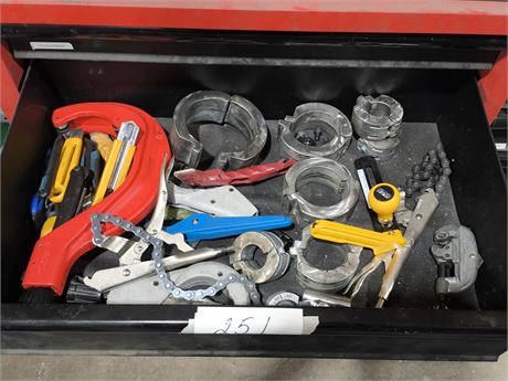 Lot 251 - Pipe Benders and Cutters