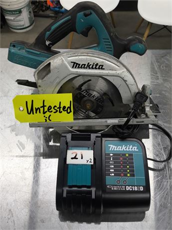Lot 21 - Makita Cordless Circular Saw