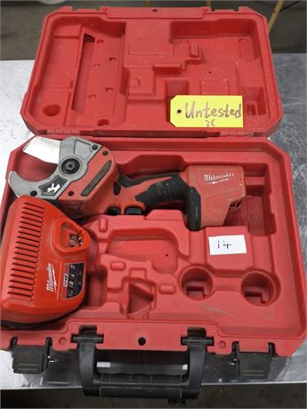 Lot 14 - Milwaukee Cordless PVC Shear
