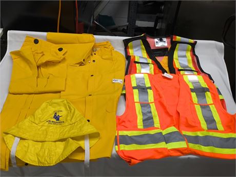 Lot R21 - Safety Vests and Rain Suit