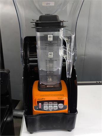 Lot 46 - Dynamic BlendPro 1T blender